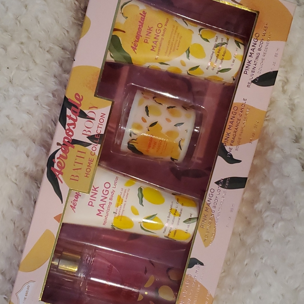 Aeropostale Bath & Body Set